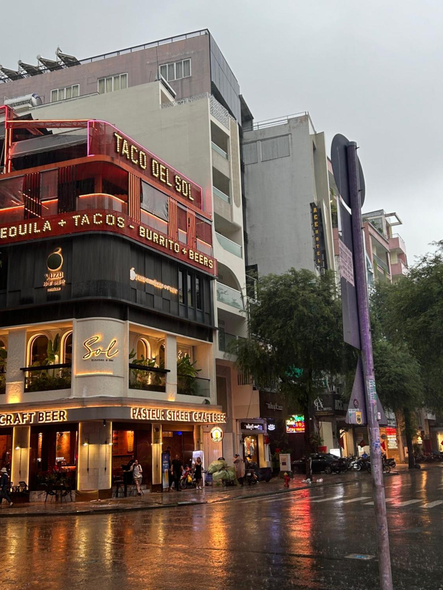 Ben Thanh Luxury Suite Hotel & Spa 胡志明市 外观 照片